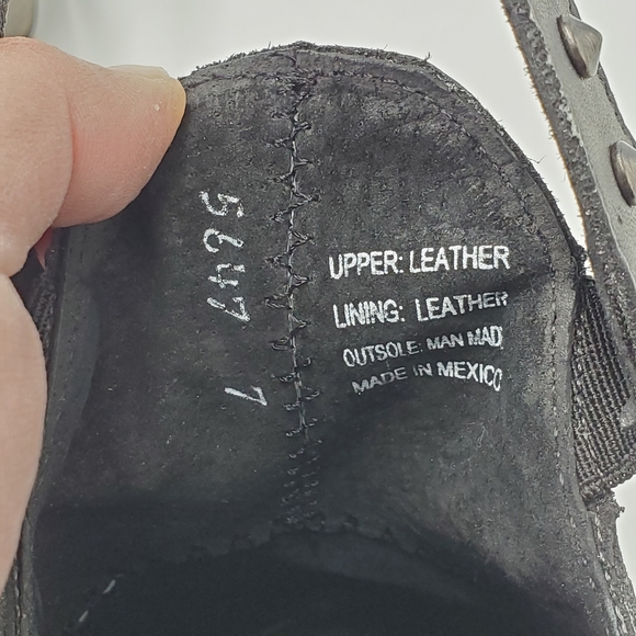 Very Volatile Slip On Mules Slides Slingbacks Stud - Picture 7 of 8